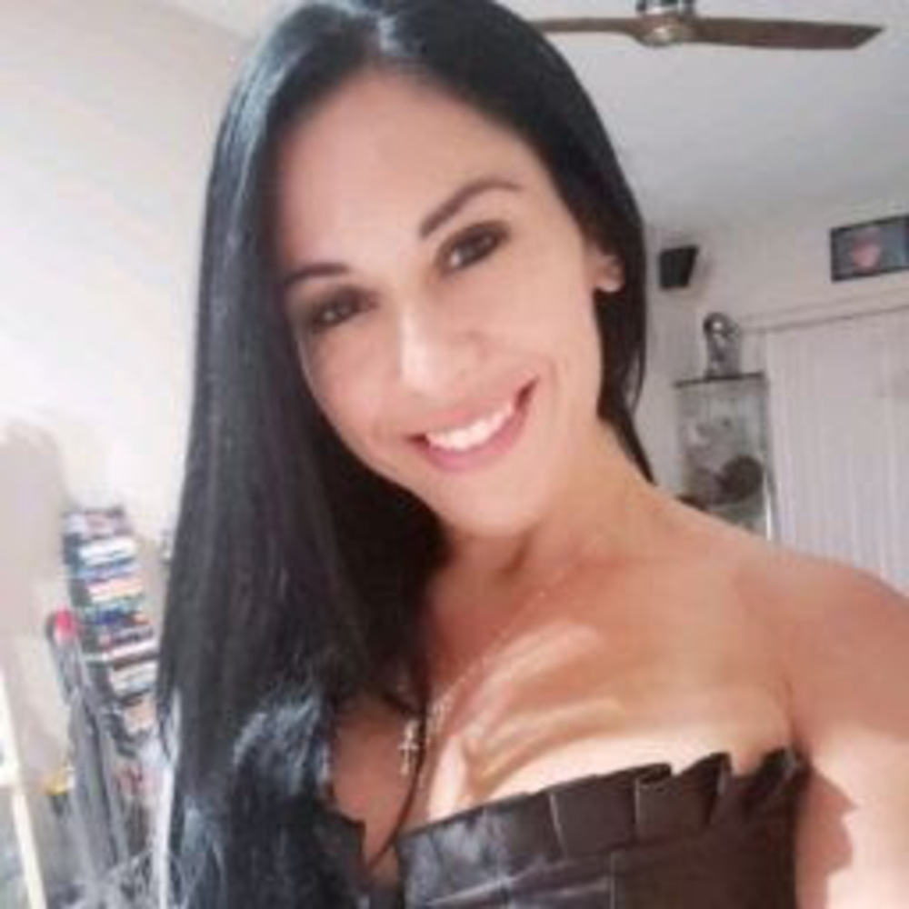 Meet your Posher, Isabella